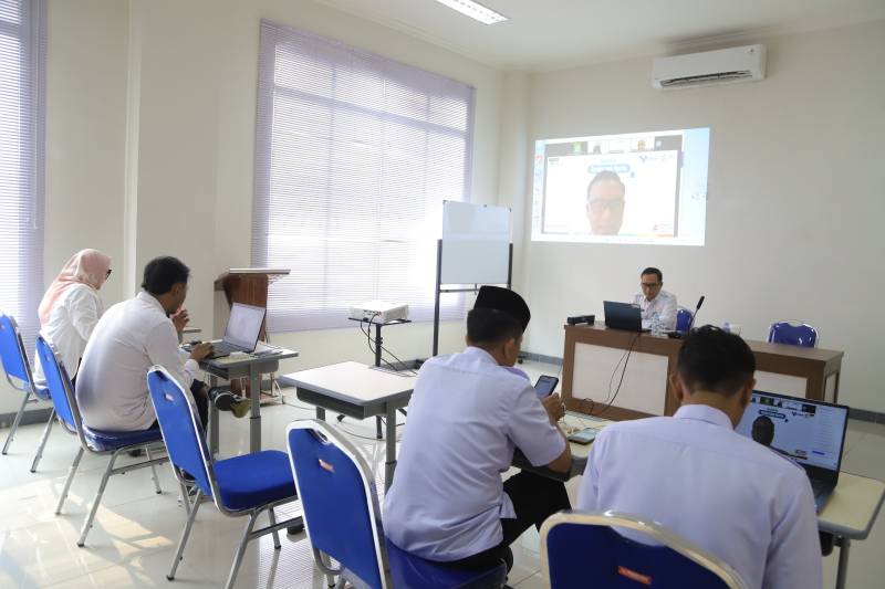 Webinar Manajemen Stres: Upaya Kantor dalam Meningkatkan Kesejahteraan Karyawan