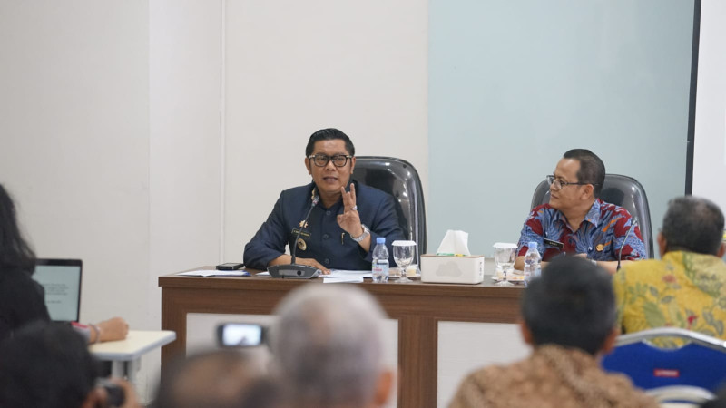 Tutup Pelatihan Komunikasi Publik, Maryono : Komunikasi yang Baik Bukan Sekadar Kata-kata, Tetapi Tentang Membangun Kepercayaan