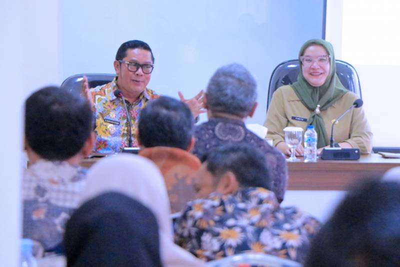 Tingkatkan Pelayanan Publik, Maryono Uji Peserta Pelatihan Mentoring