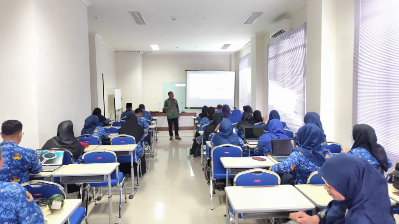 Cetak Tenaga Pendidik Berkualitas, Pemkot Tangerang Gelar Pelatihan Penggunaan Artificial Intelligence