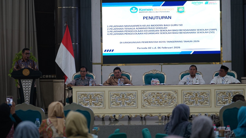 Pelatihan Bersertifikasi, Maryono: Bekali Guru dan Tenaga Administrasi Hadapi Tantangan Pendidikan