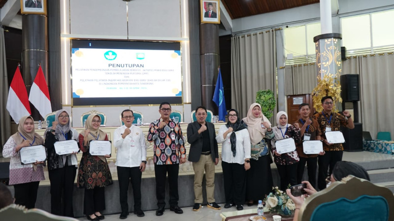 Tutup Pelatihan, Maryono Ajak Guru Maksimalkan Potensi dan Bakat Siswa