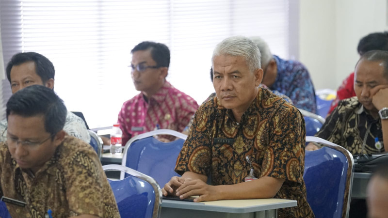 Tutup Pelatihan Komunikasi Publik, Maryono : Komunikasi yang Baik Bukan Sekadar Kata-kata, Tetapi Tentang Membangun Kepercayaan