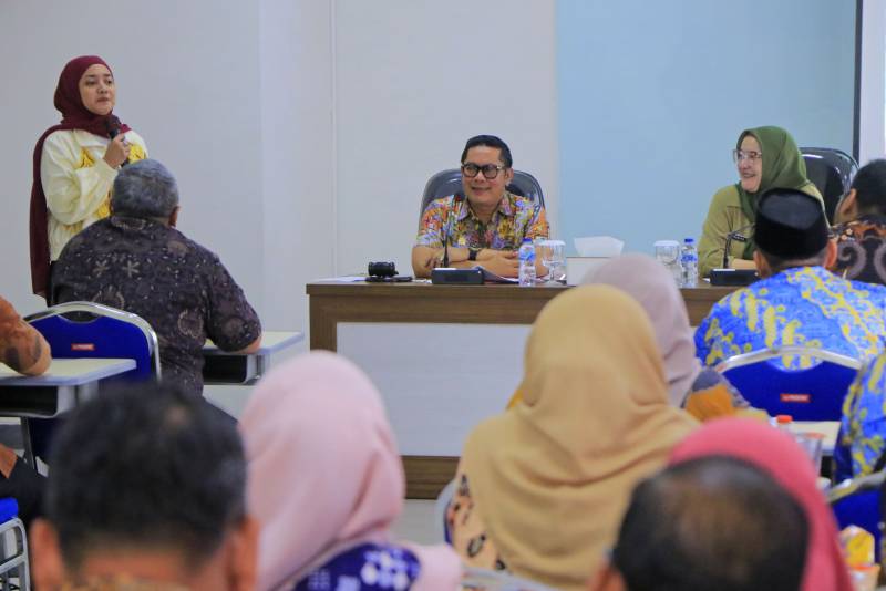 Tingkatkan Pelayanan Publik, Maryono Uji Peserta Pelatihan Mentoring